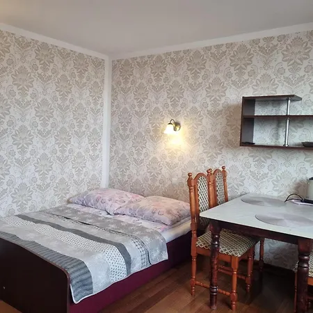 בית אירוח Magnat דז'ווירז'ינו